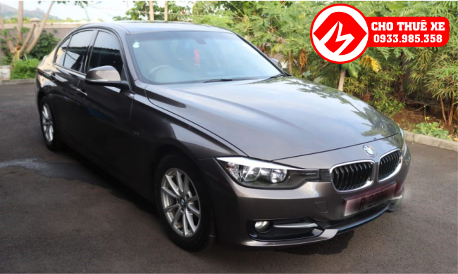 BMW 320i Sport line