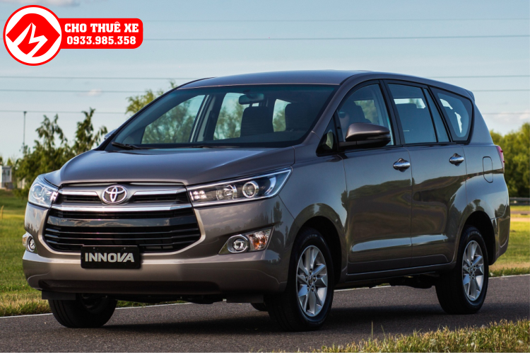 Cách nhận biết các dòng đời xe Toyota Innova,Toyota Innova 2015, mocabike